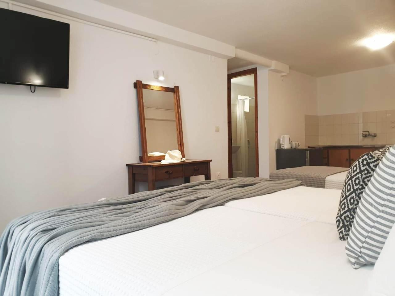 Anemos Town Apartment Naxos City Екстериор снимка