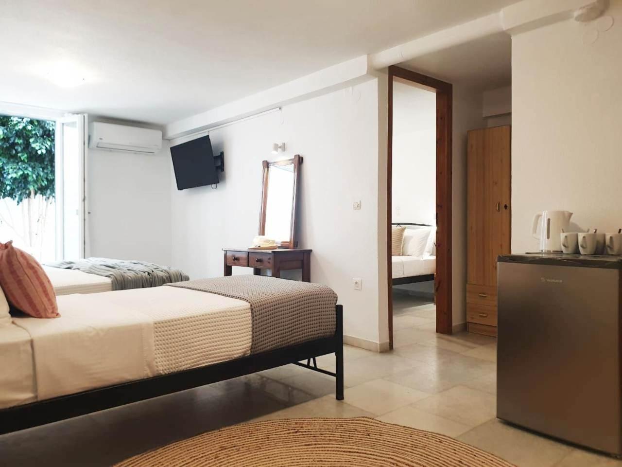 Anemos Town Apartment Naxos City Екстериор снимка