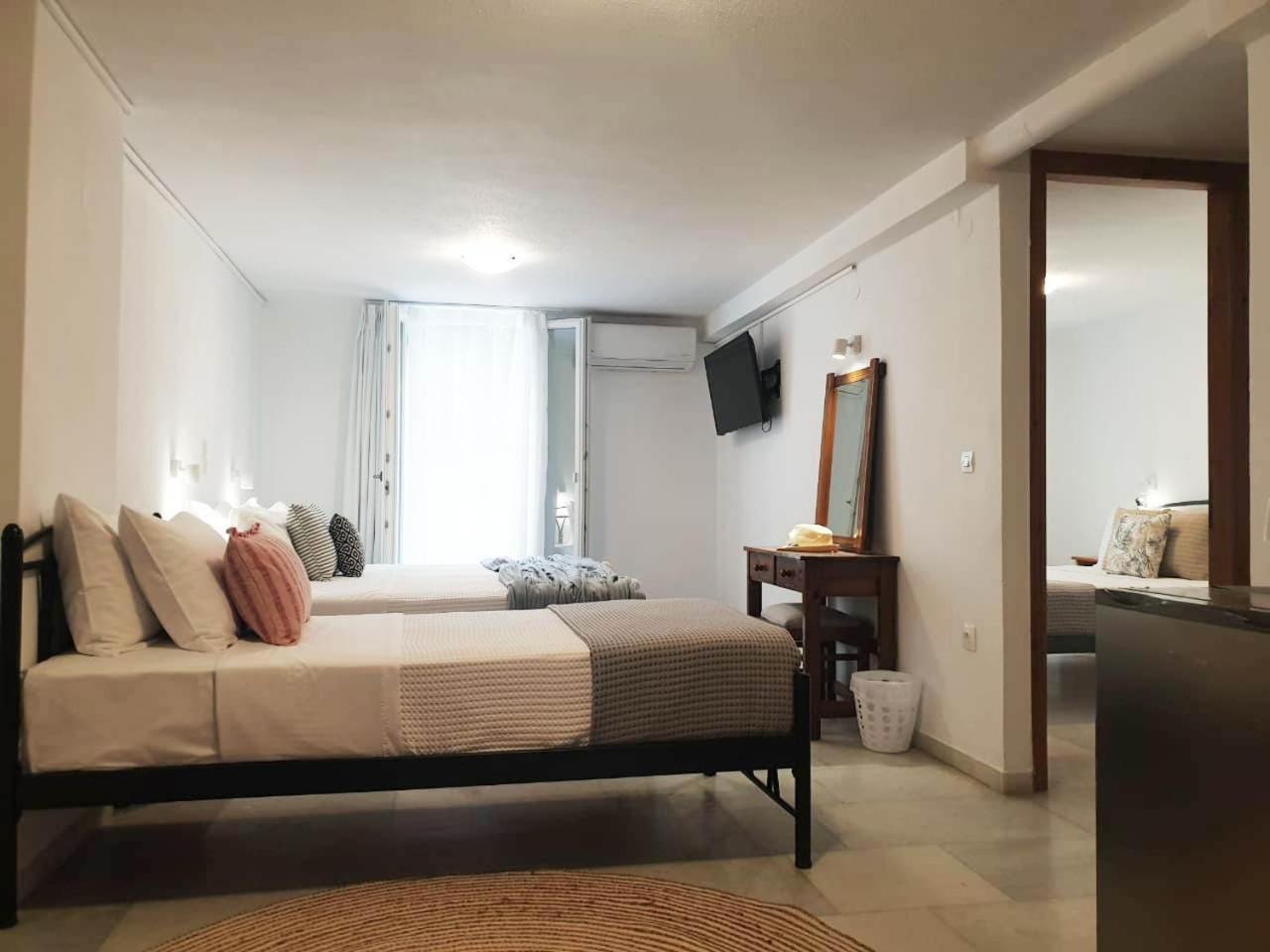 Anemos Town Apartment Naxos City Екстериор снимка