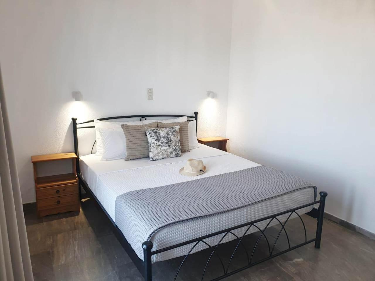 Anemos Town Apartment Naxos City Екстериор снимка